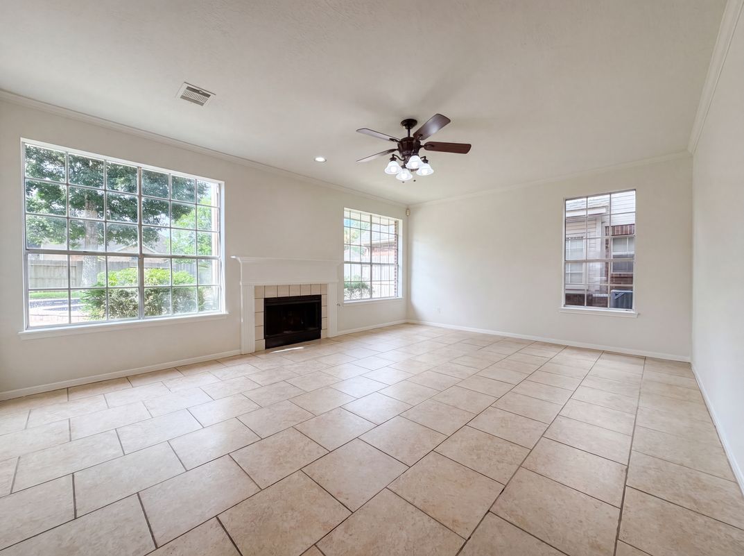 Property photo 3 of 6214 Spencers Glen Way
