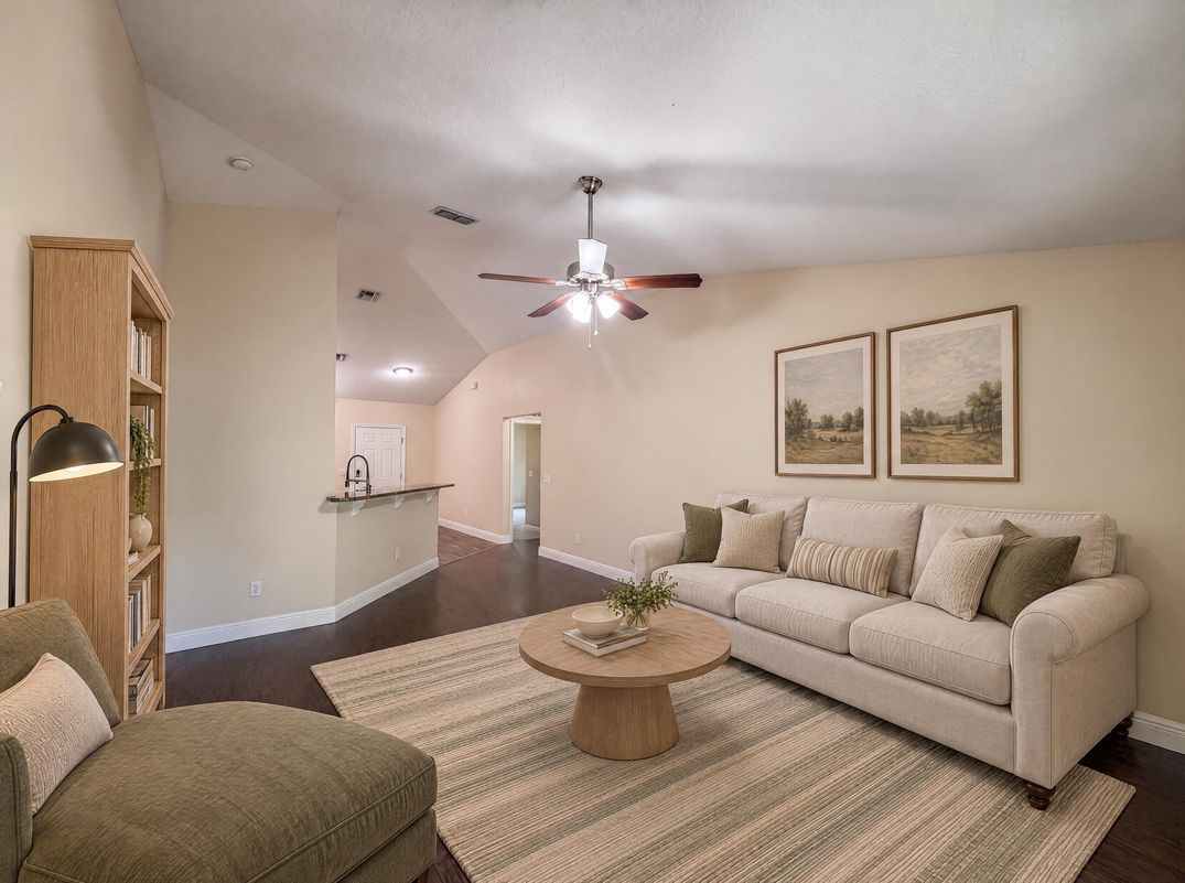 Property photo 3 of 33137 Irongate Dr