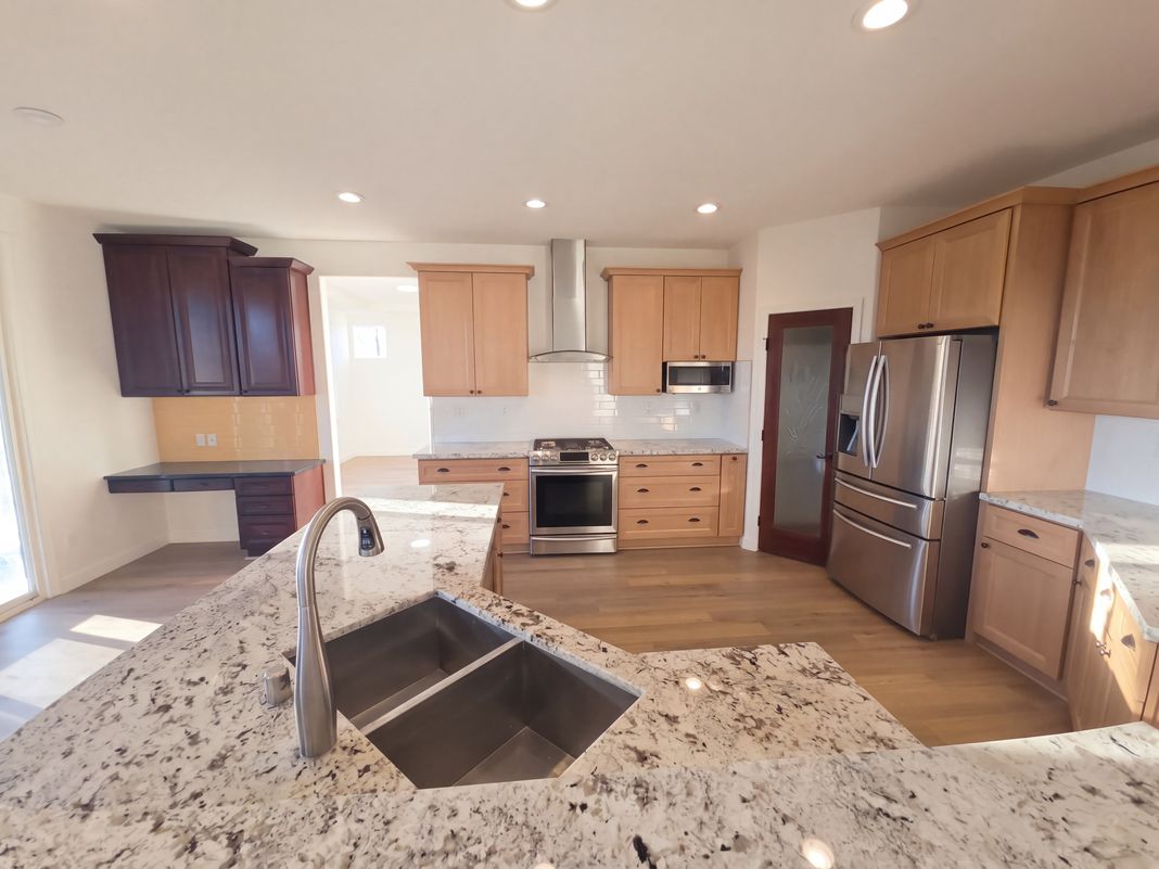 Property photo 2 of 2328 Forty Niner Ct