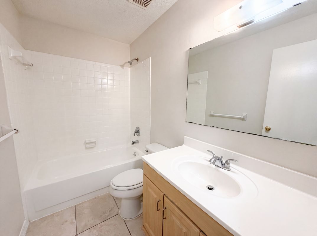 Photo 15 of 20 of 4209 E Alene Dr, Tampa, FL