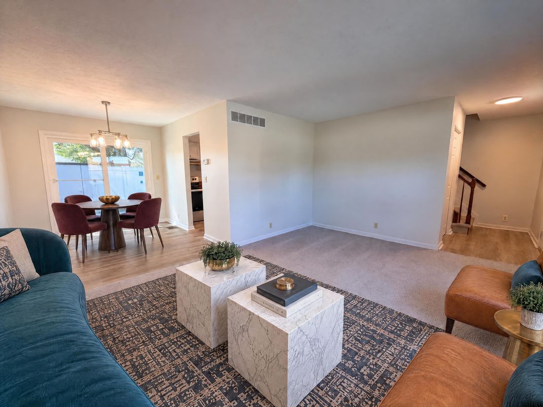 Property photo 3 of 2 Tidewater Trce