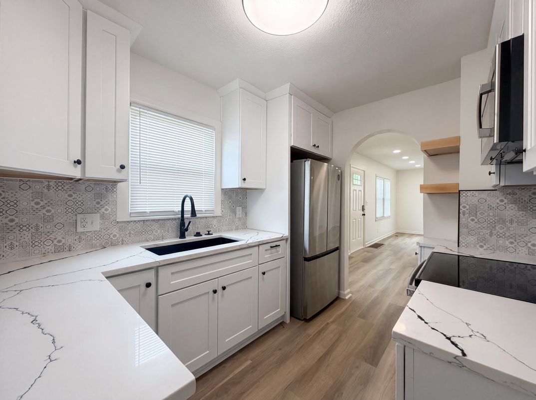 Property photo 2 of 5525 Yecker Ave