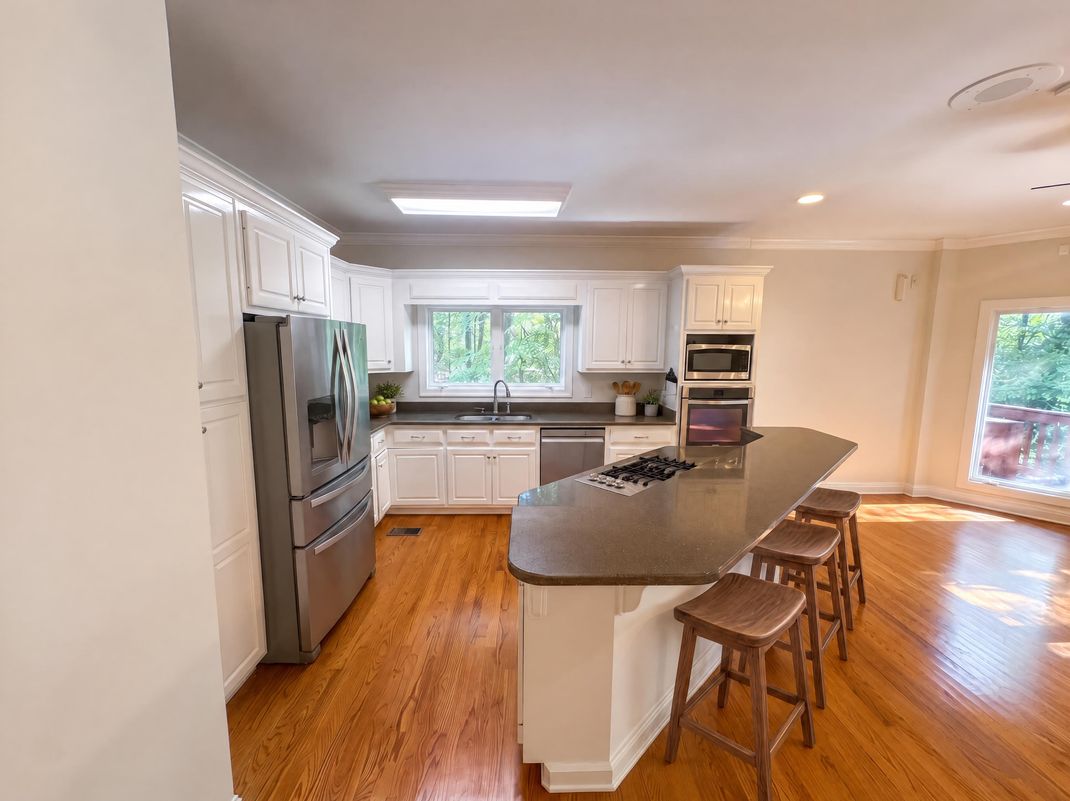 Property photo 2 of 133 Rocky Waters Cir