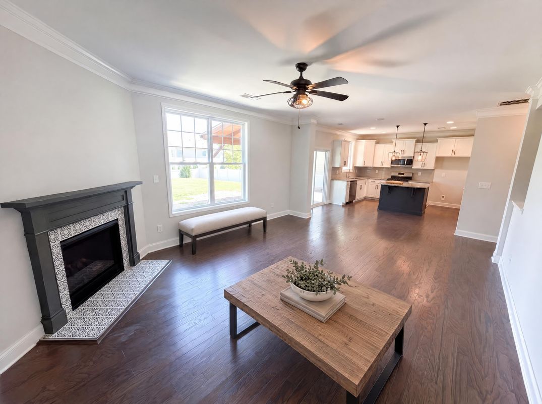 Property photo 3 of 7020 Chrysanthemum Rd