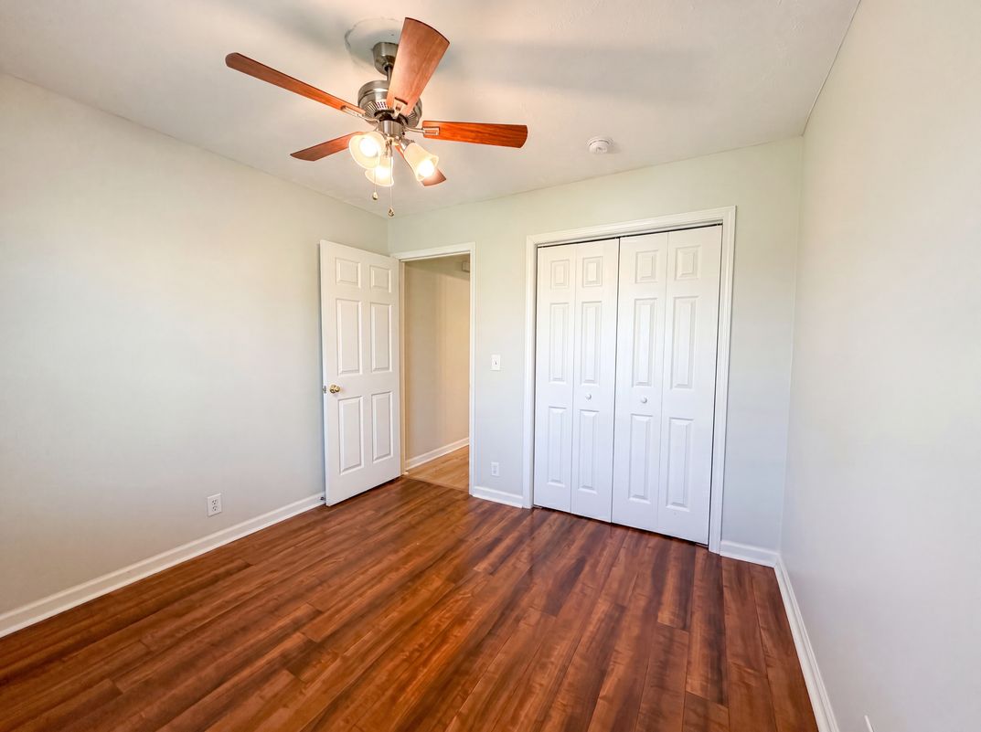 Photo 12 of 18 of 832 Stone Hedge Ct, Old Hickory, TN
