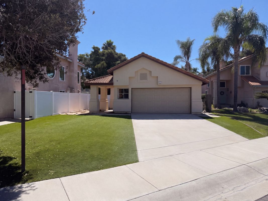 Property photo 1 of 1827 Corte Amarillo