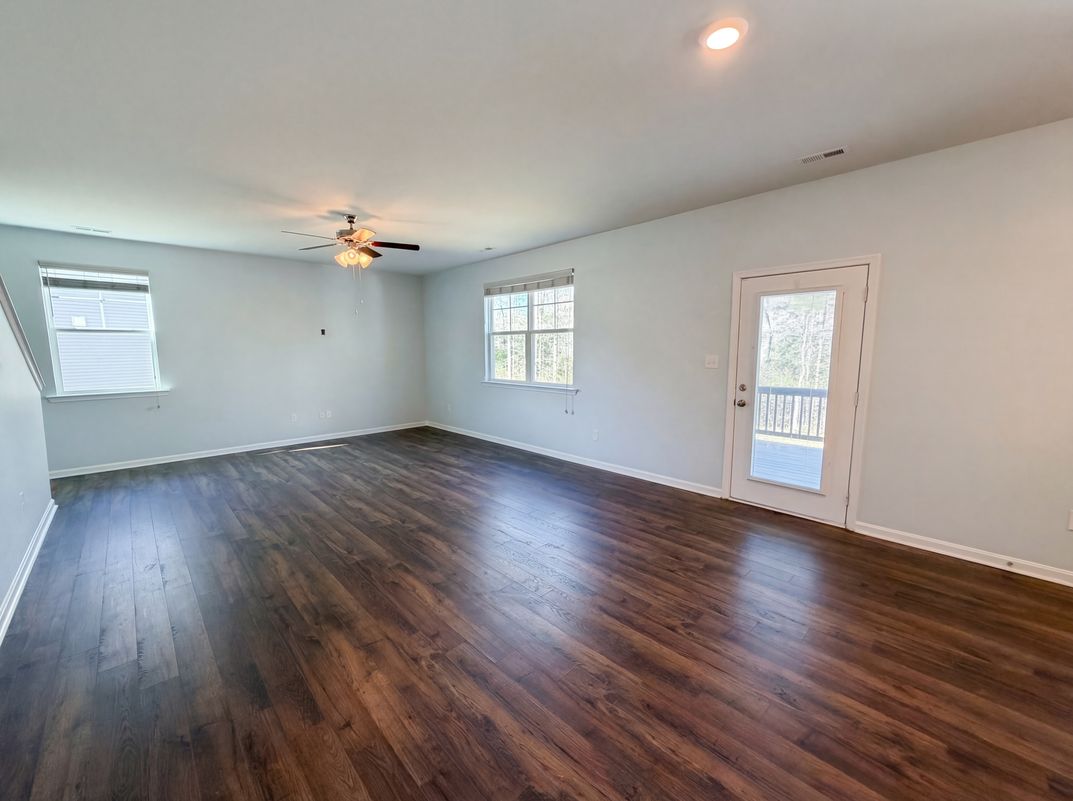 Property photo 3 of 6454 Faulkner Dr