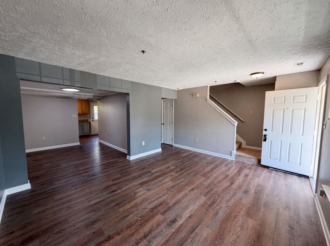 Property photo 3 of 5812 Springfish Pl