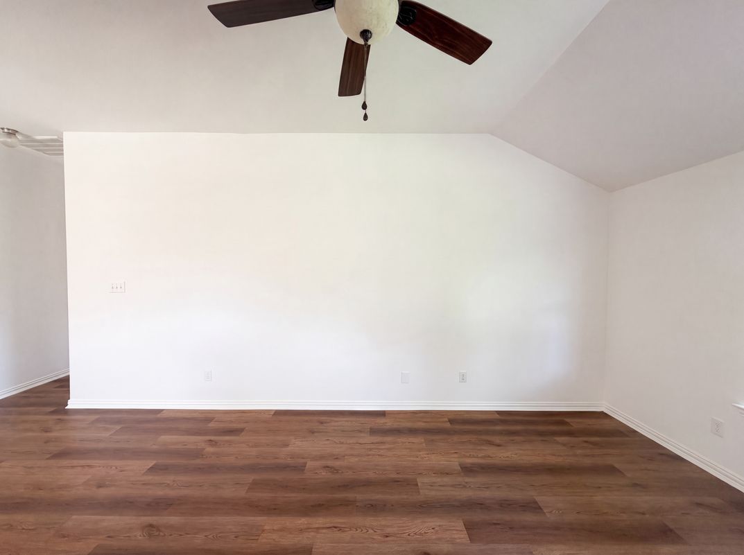 Photo 10 of 17 of 143 Pintail Ln, Sanger, TX
