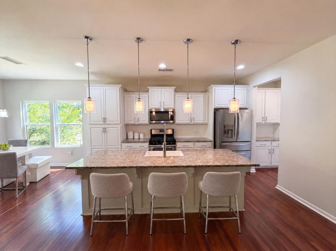 Property photo 2 of 604 Rockbank Loop