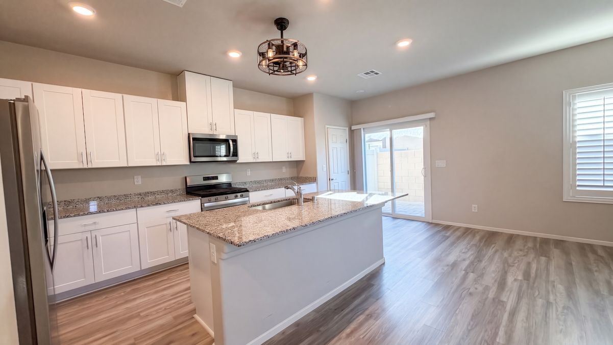 Property photo 2 of 7557 Brody Meadows St