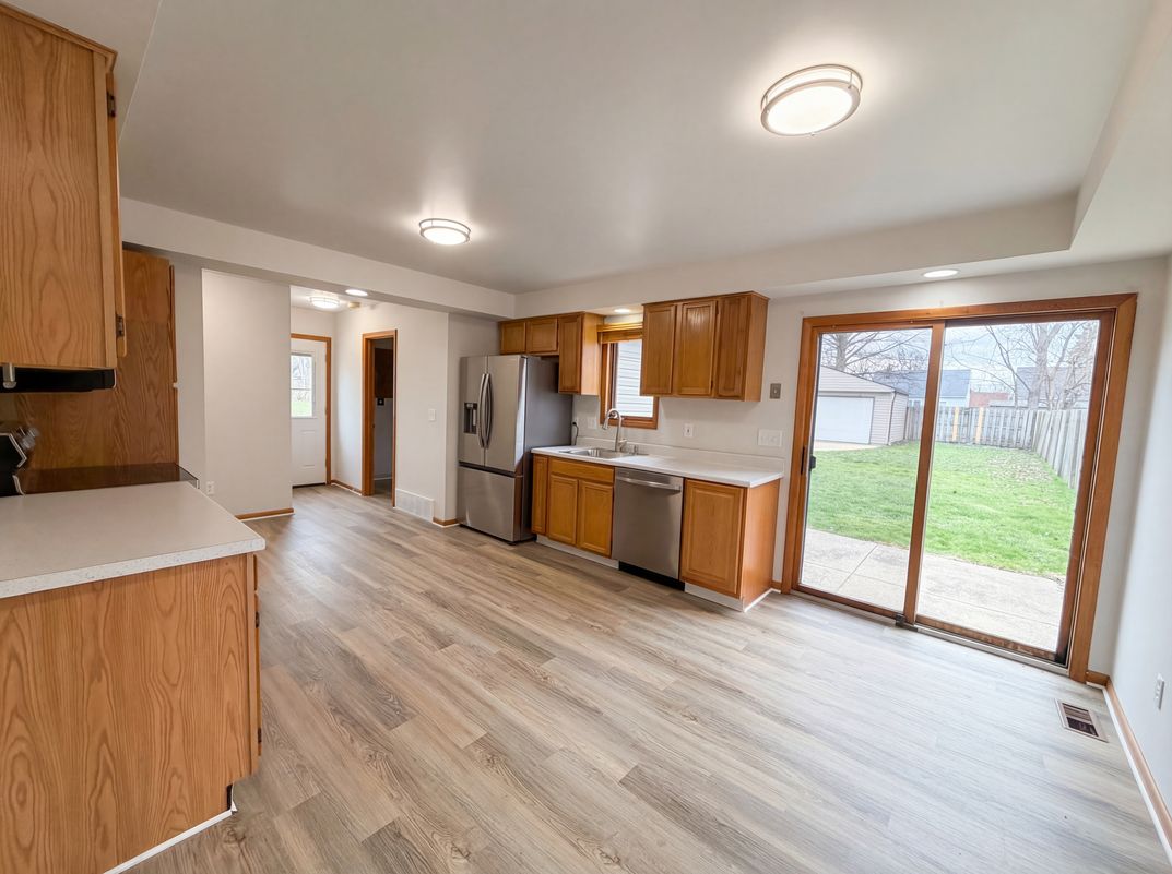 Property photo 2 of 20710 Miller Ave