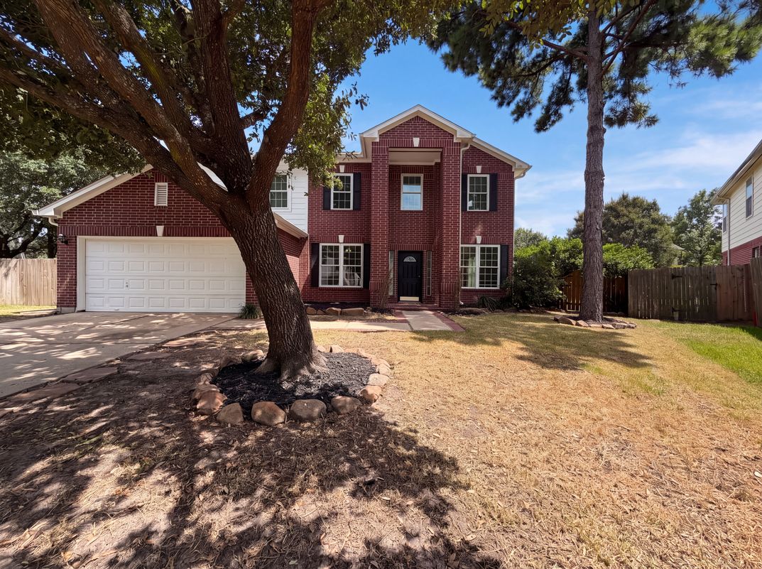 Property photo 1 of 16507 Cypress Brook Ct