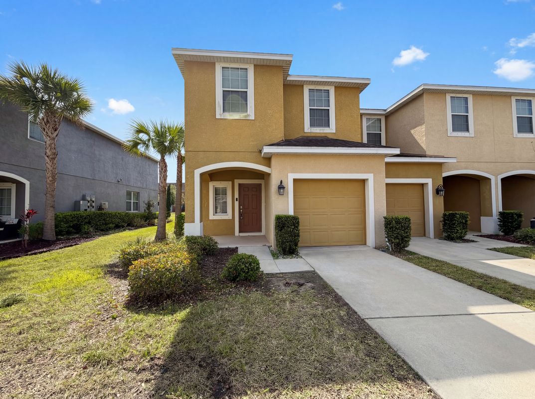 Property photo 1 of 7070 Woodchase Glen Dr