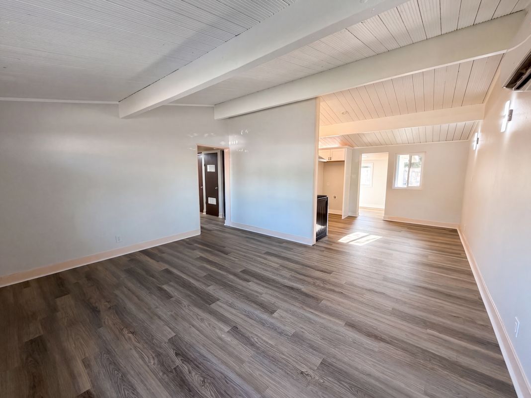 Property photo 3 of 8869 Tangelo Ave