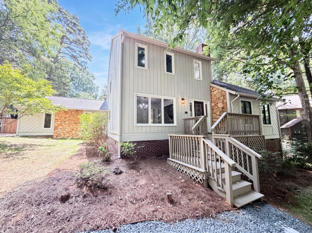 Property photo 1 of 7210 Apple Creek Dr