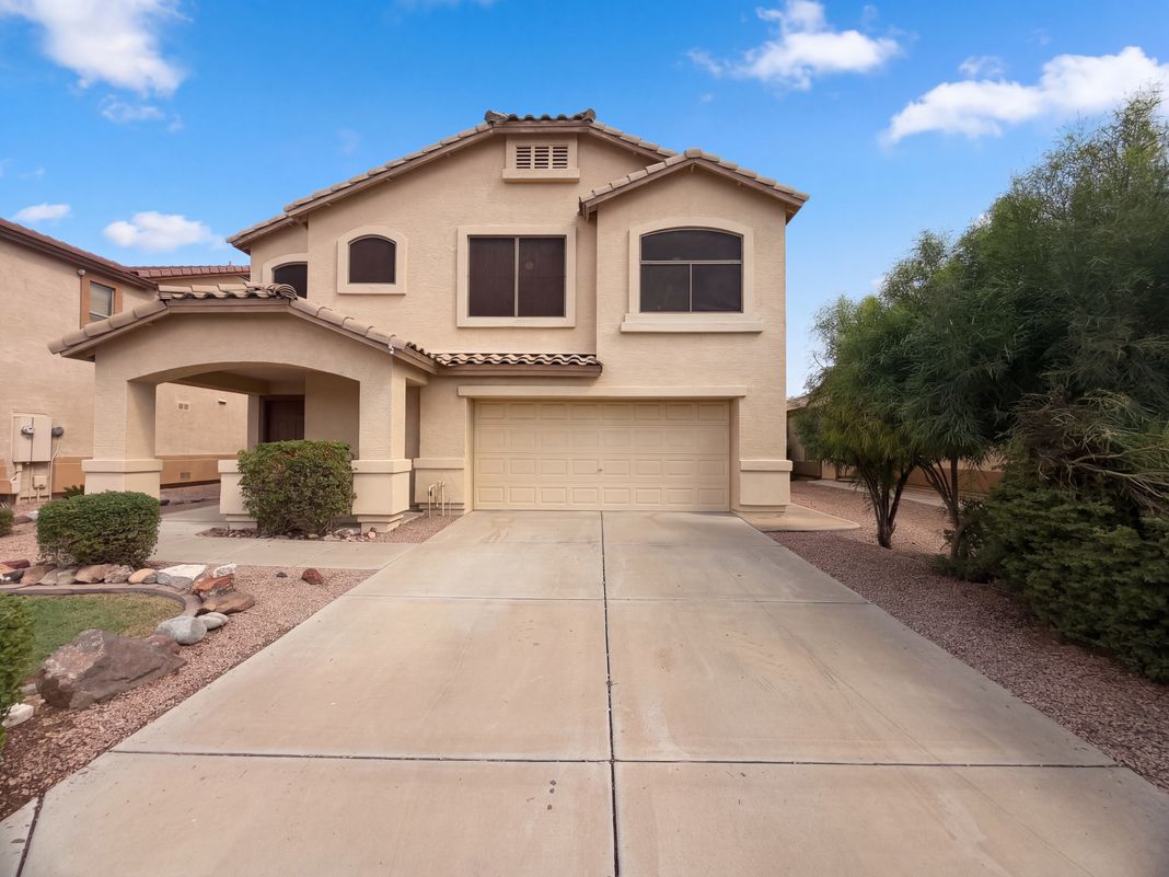 Property photo 1 of 3515 S Adelle