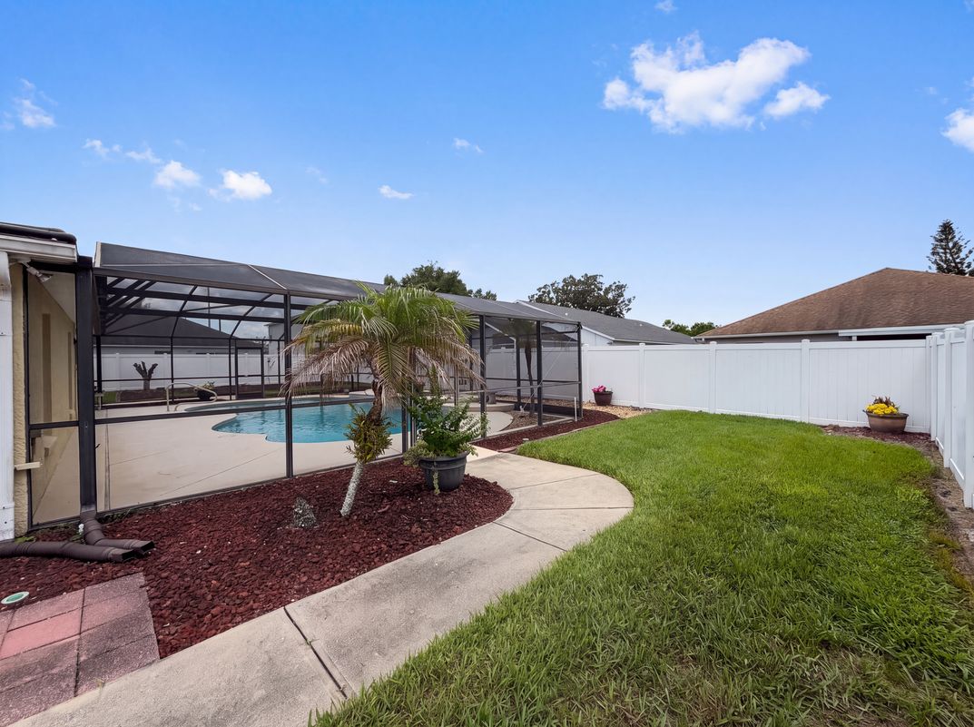 Photo 27 of 31 of 3788 Seminole Dr, Orlando, FL