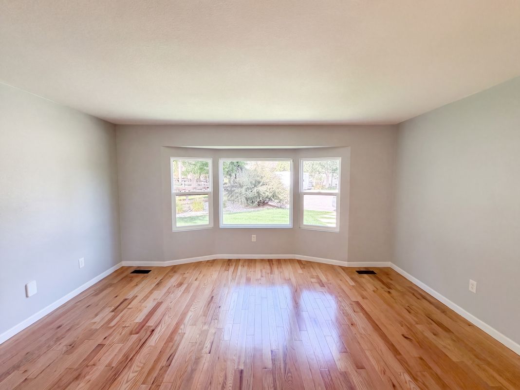 Property photo 3 of 10708 W Chautauga Mtn