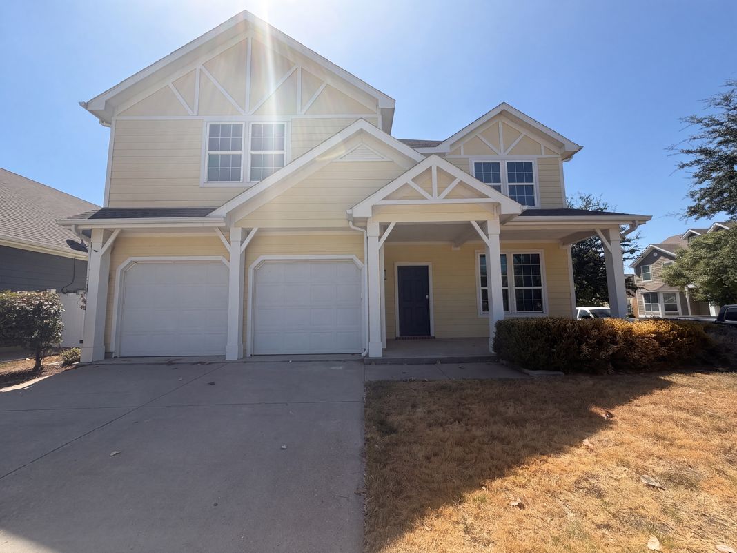 Property photo 1 of 9000 Blackstone Dr