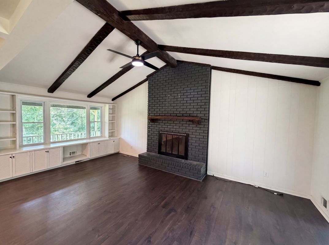 Property photo 3 of 509 Spring Park Dr