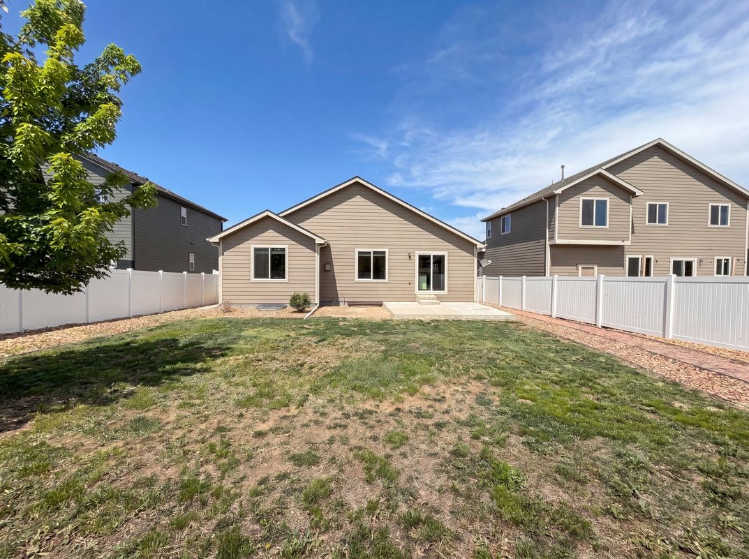 Photo 41 of 47 of 2403 Tabor St, Berthoud, CO