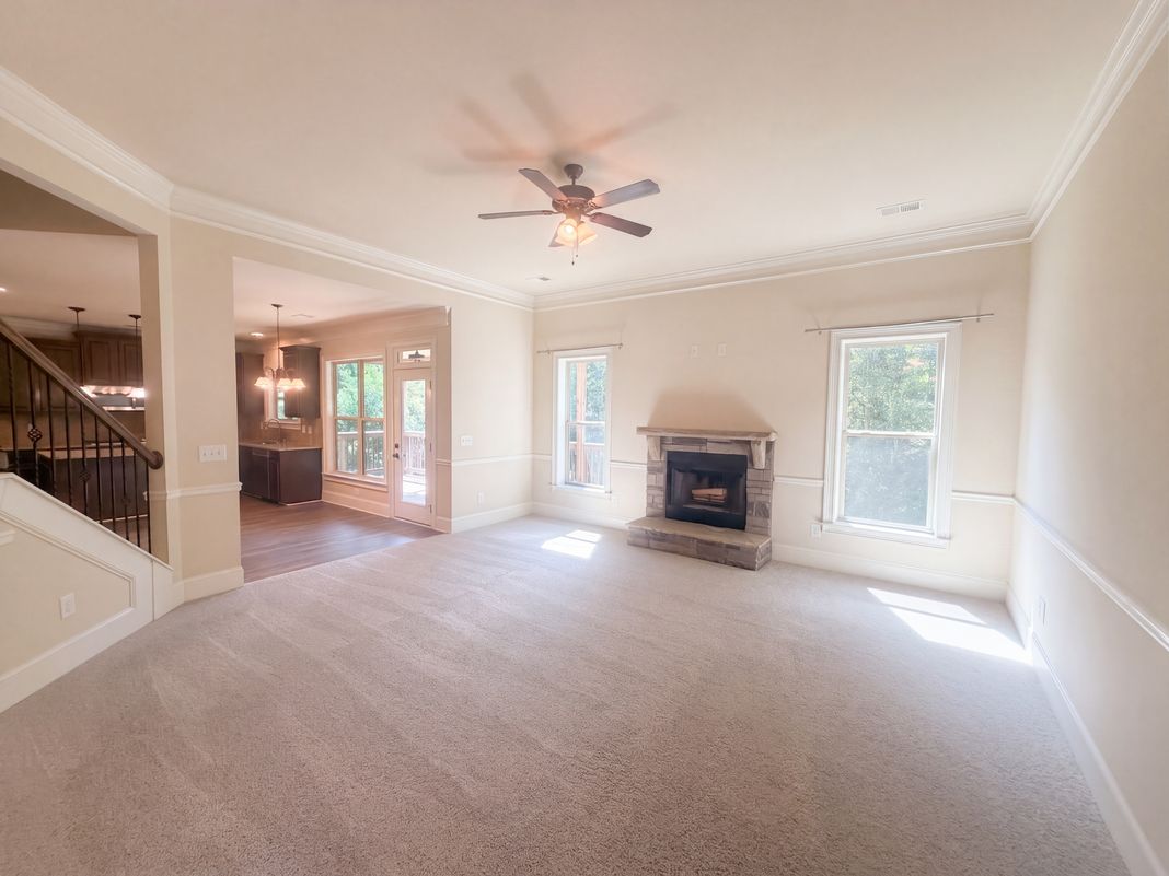 Property photo 3 of 145 Saks Ave