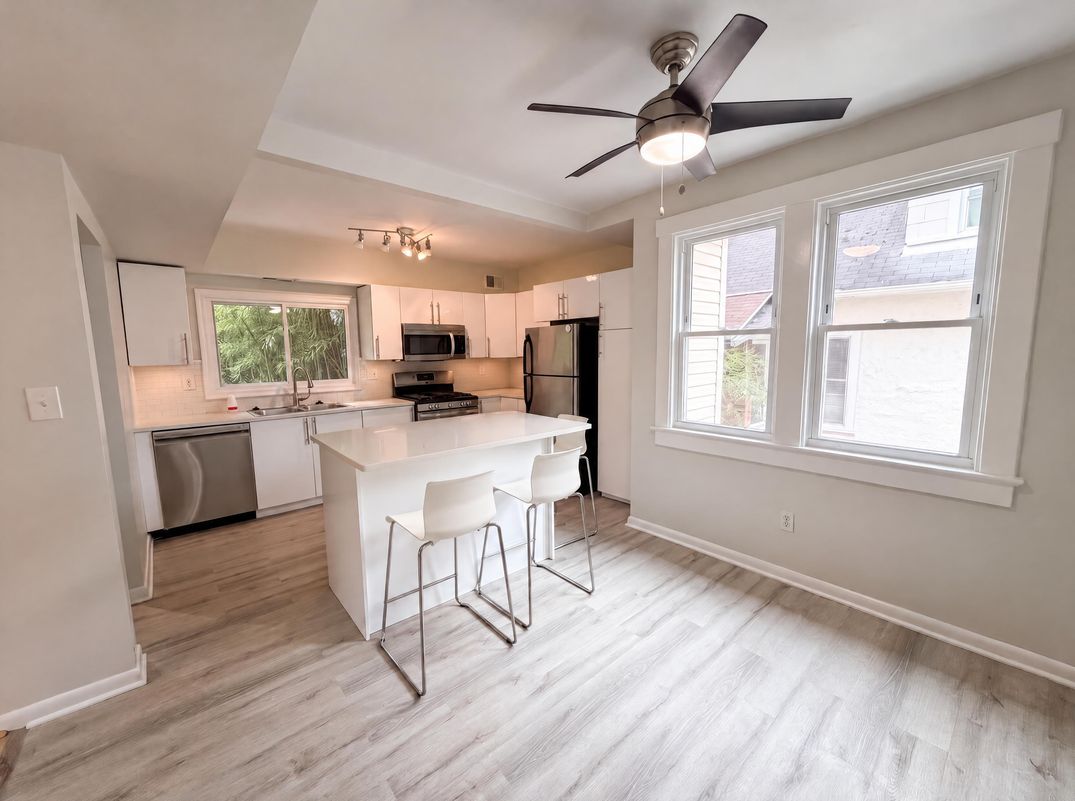 Property photo 2 of 7405 Flower Ave