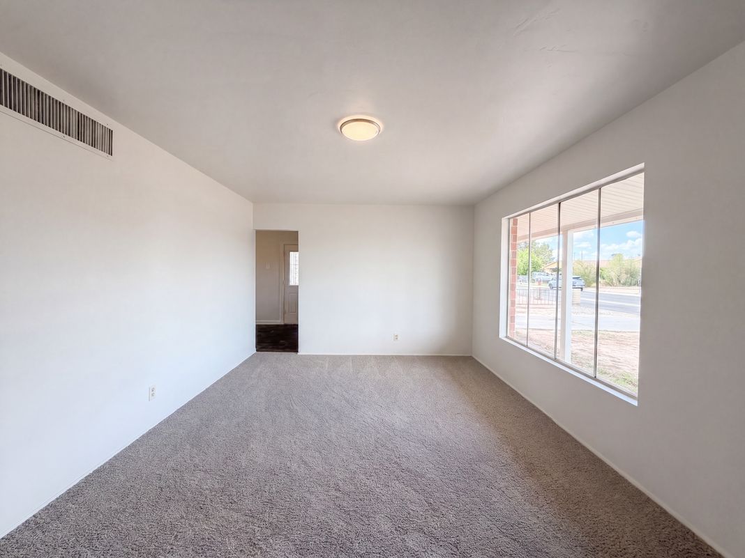 Property photo 3 of 45001 W Fred Cole Ln