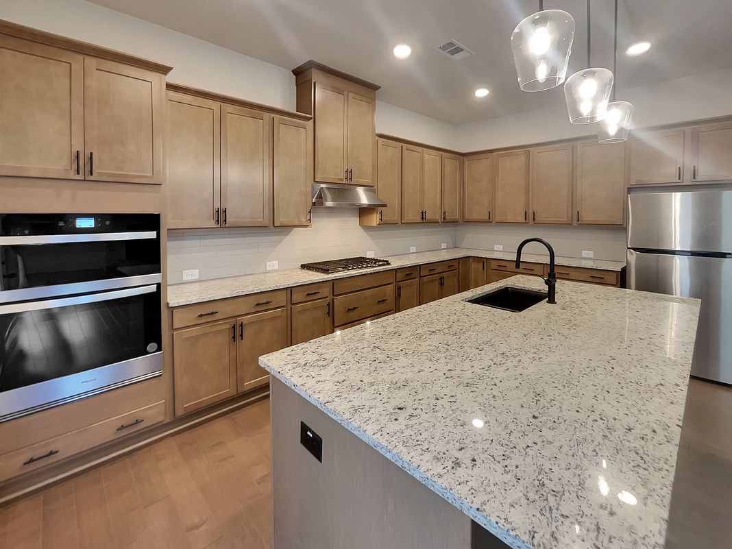Property photo 2 of 4750 Summerchase Ln