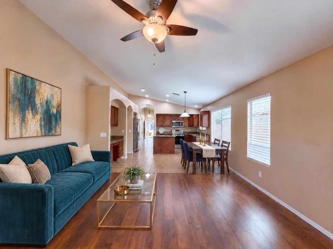 Property photo 3 of 1365 E Prickly Pear Dr