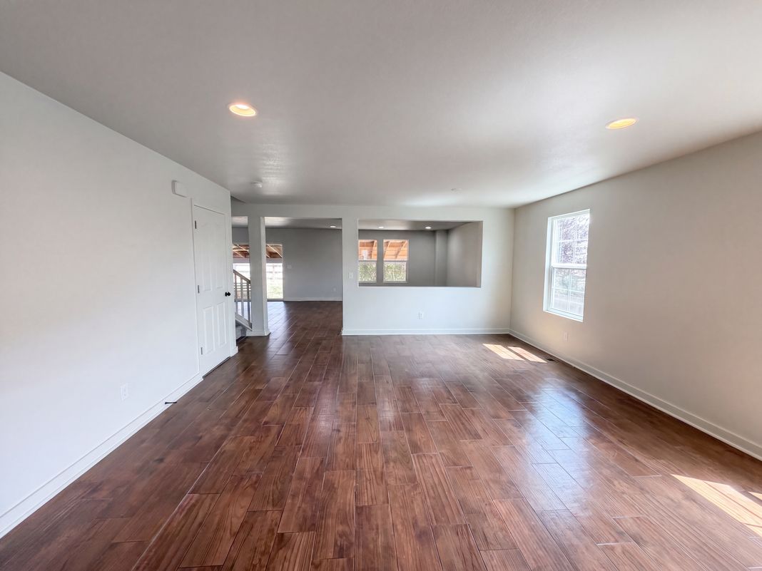 Property photo 3 of 13480 Uinta St