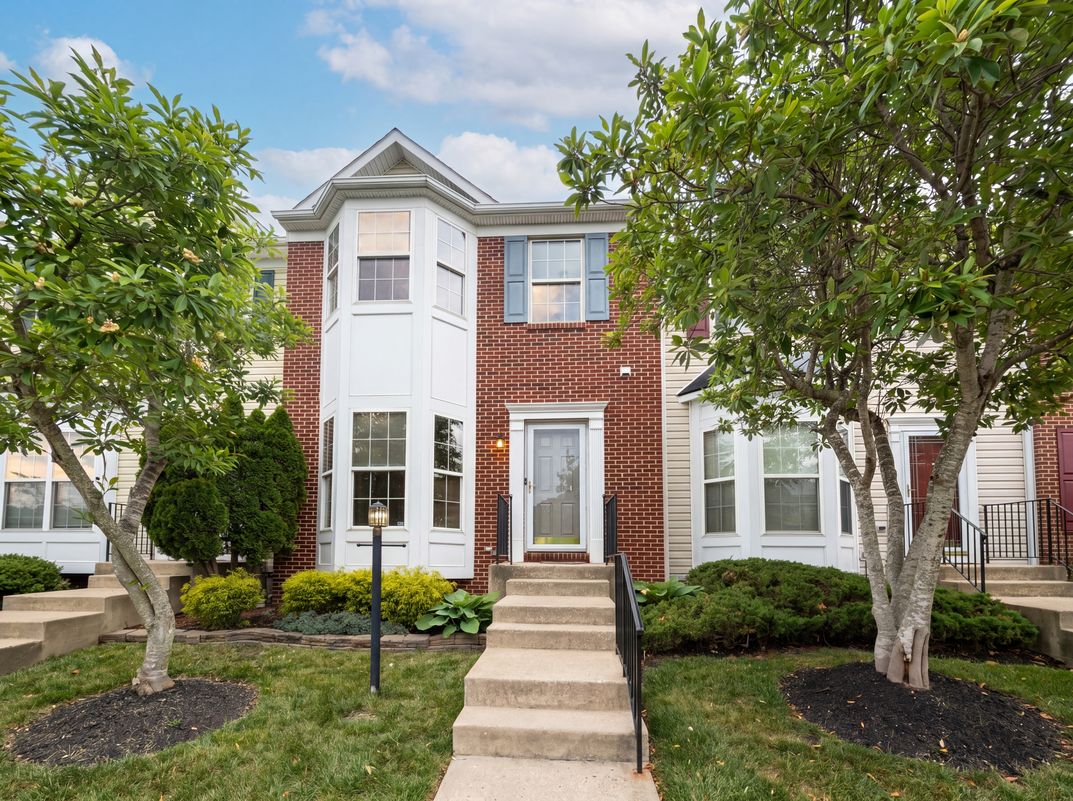 Property photo 1 of 15513 Kennett Square Way