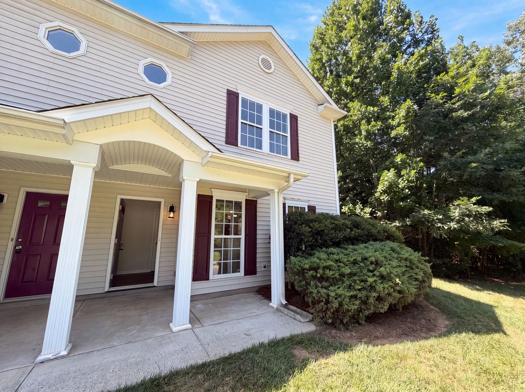 Property photo 1 of 9514 Littleleaf Dr