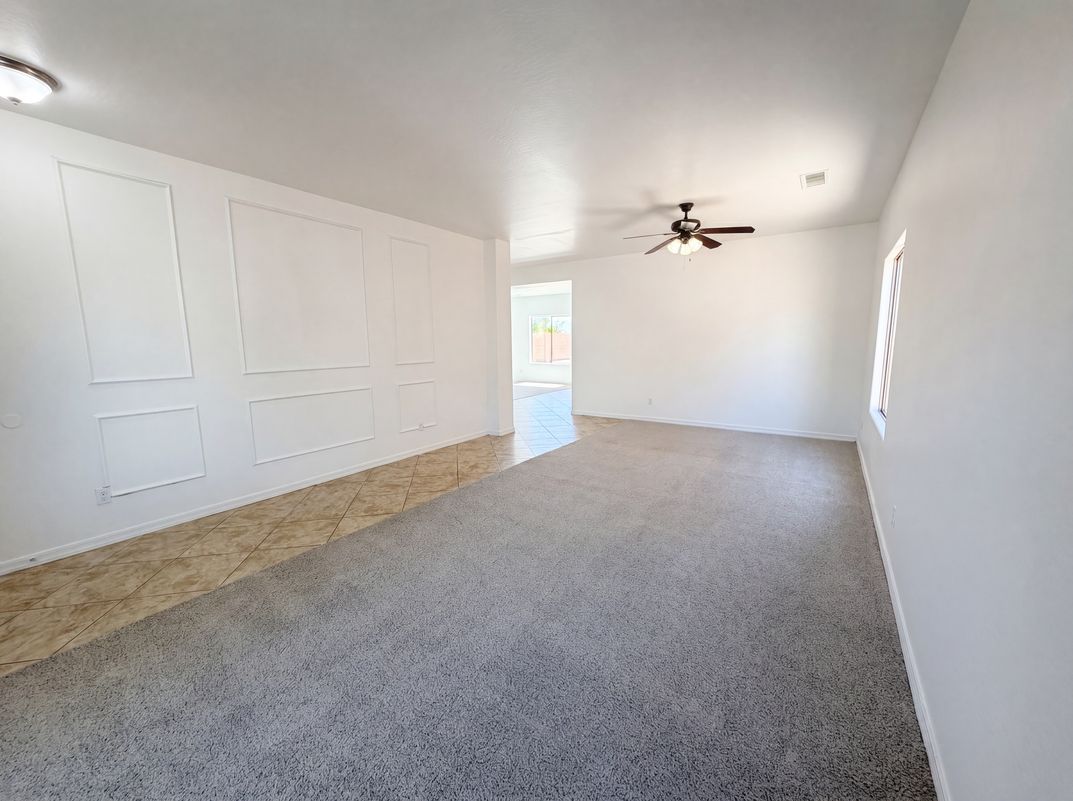 Property photo 3 of 3269 N 301st Dr