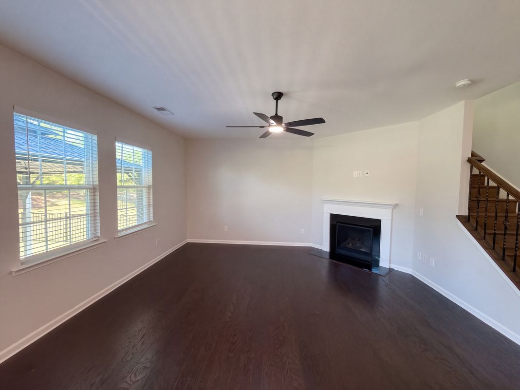 Property photo 3 of 15128 Evergreen House Dr