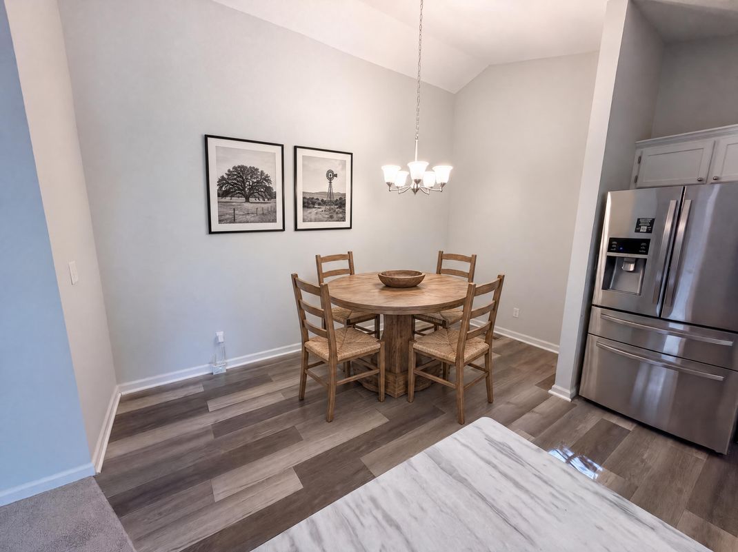 Property photo 3 of 7816 Foxwood Dr