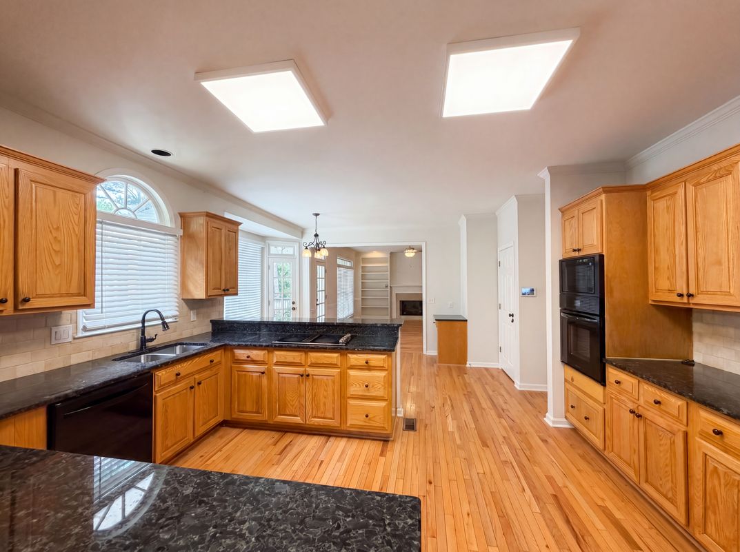 Property photo 2 of 1900 Milfield Cir