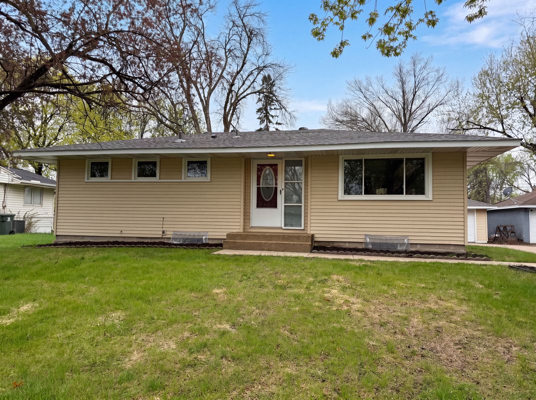 Property photo 1 of 2807 Ohenry Rd