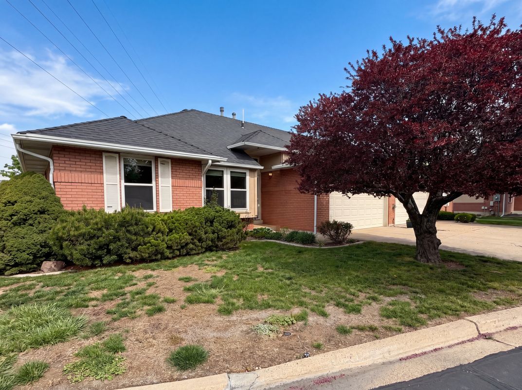 Property photo 1 of 510 E 5400 S