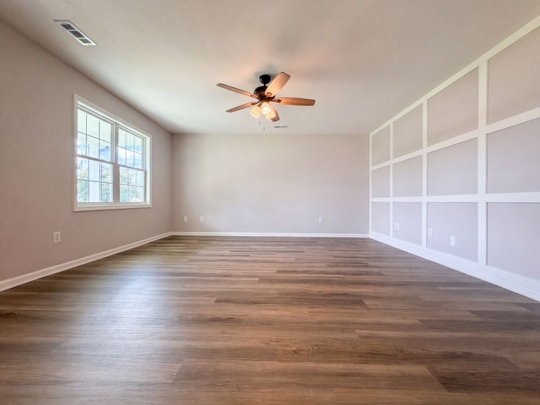 Property photo 3 of 702 S Fayetteville Ave