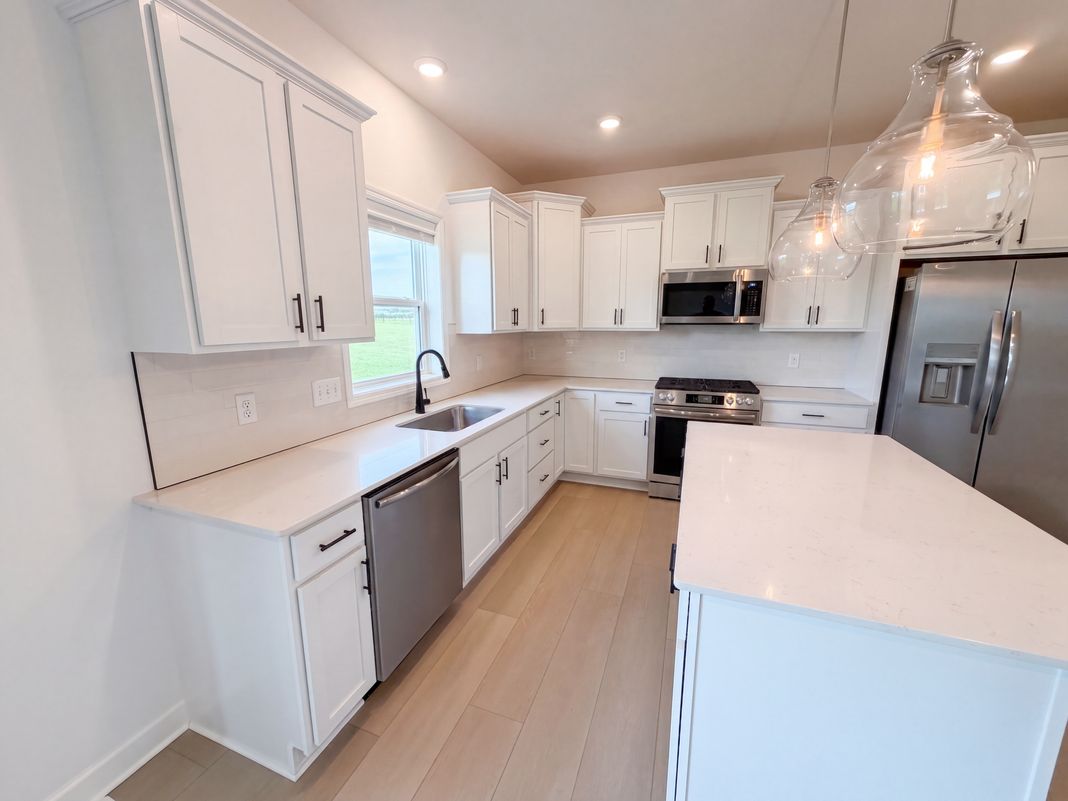 Property photo 2 of 1577 Upper 141st St E