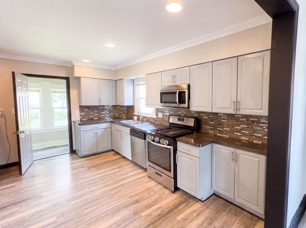 Property photo 2 of 608 Howland Ave