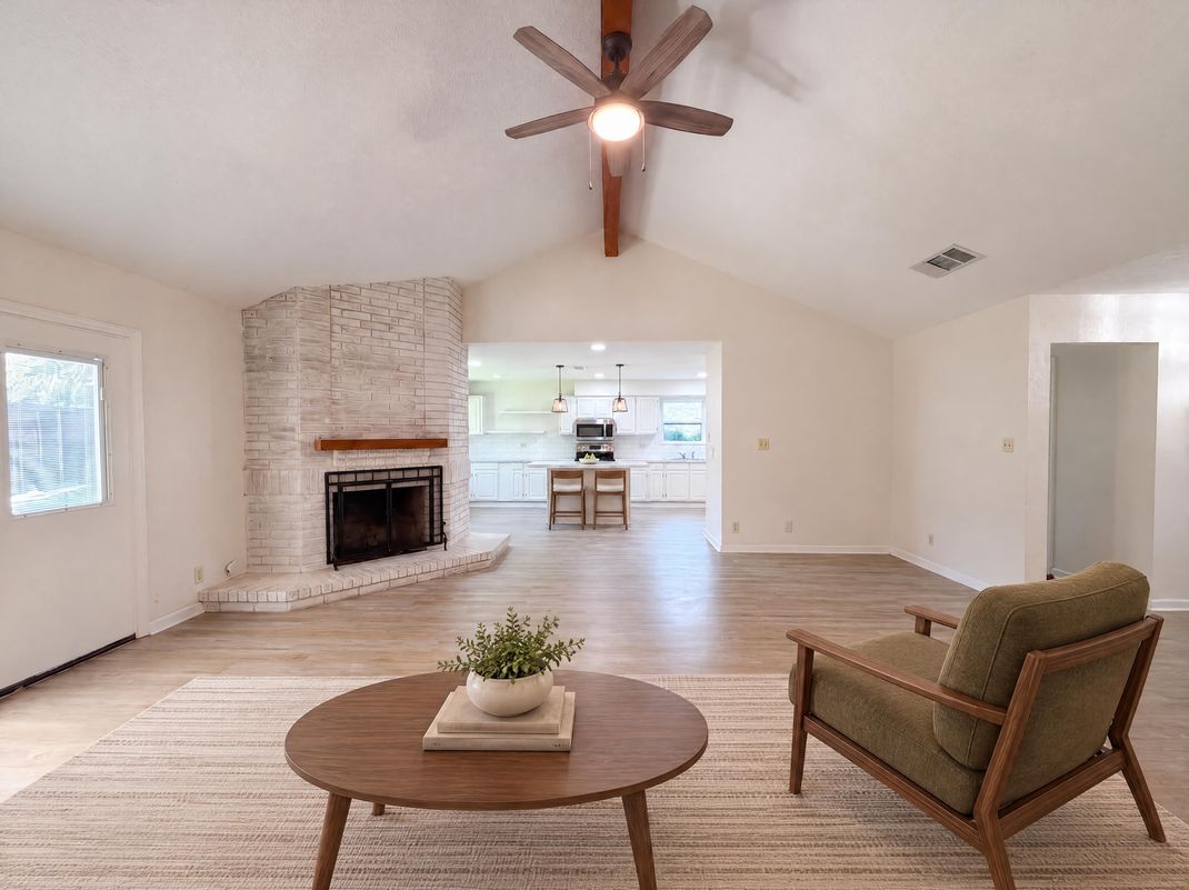 Property photo 3 of 4107 Rock Ct