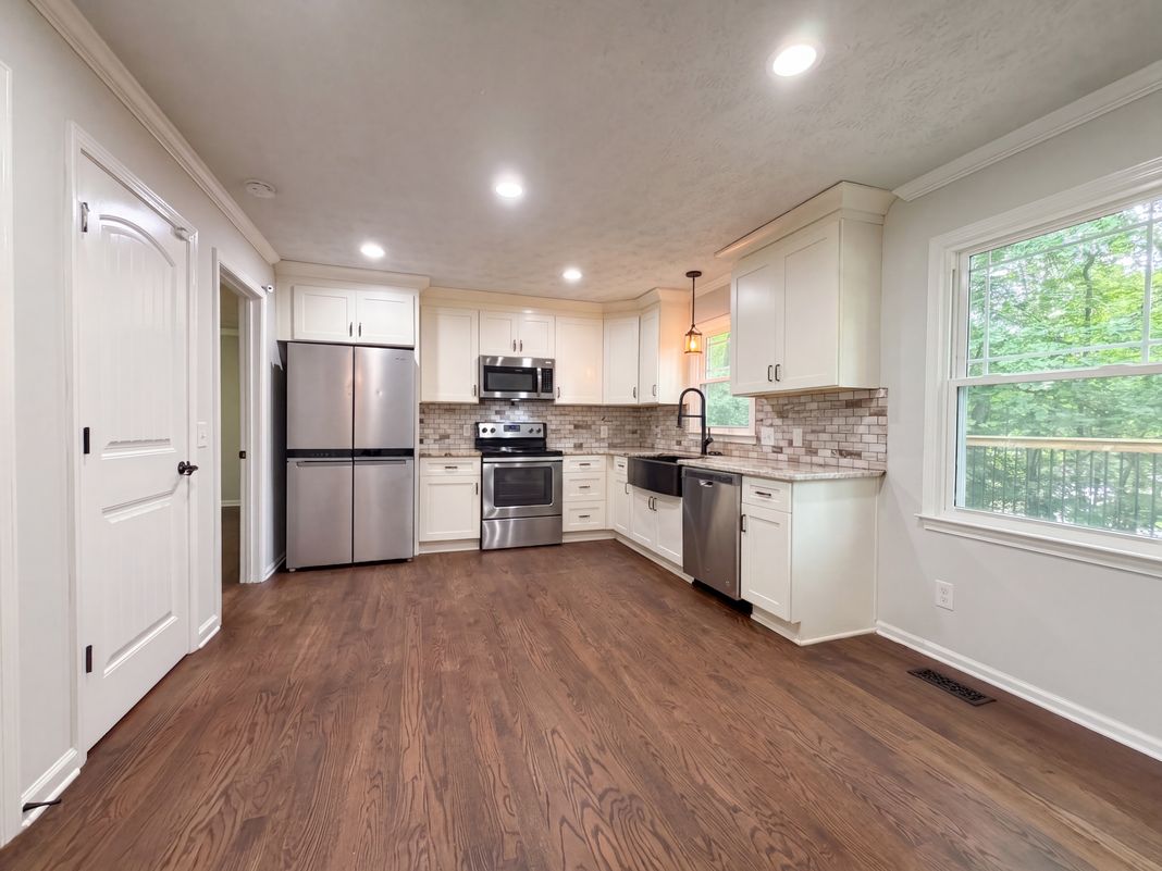 Property photo 2 of 1394 Natchez Trce SW