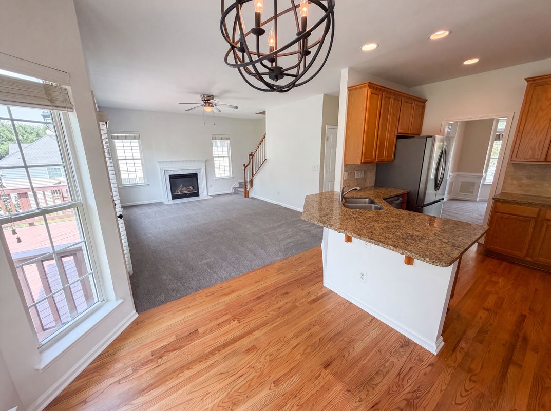 Property photo 3 of 2318 Phlox Ct