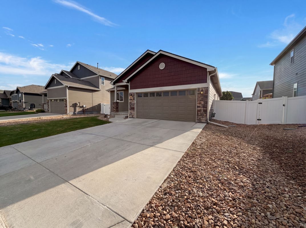 Photo 38 of 47 of 2403 Tabor St, Berthoud, CO
