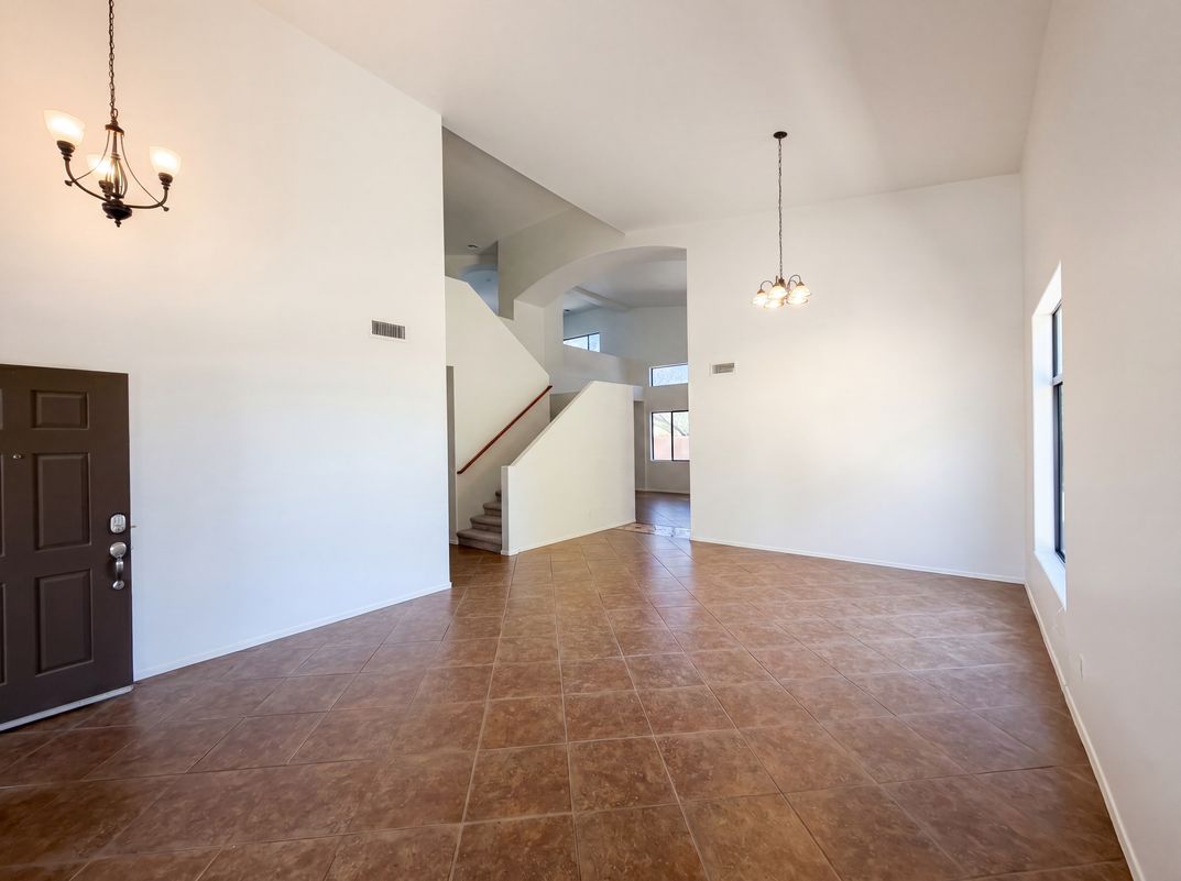 Property photo 3 of 6 E Placita Vista Alegre
