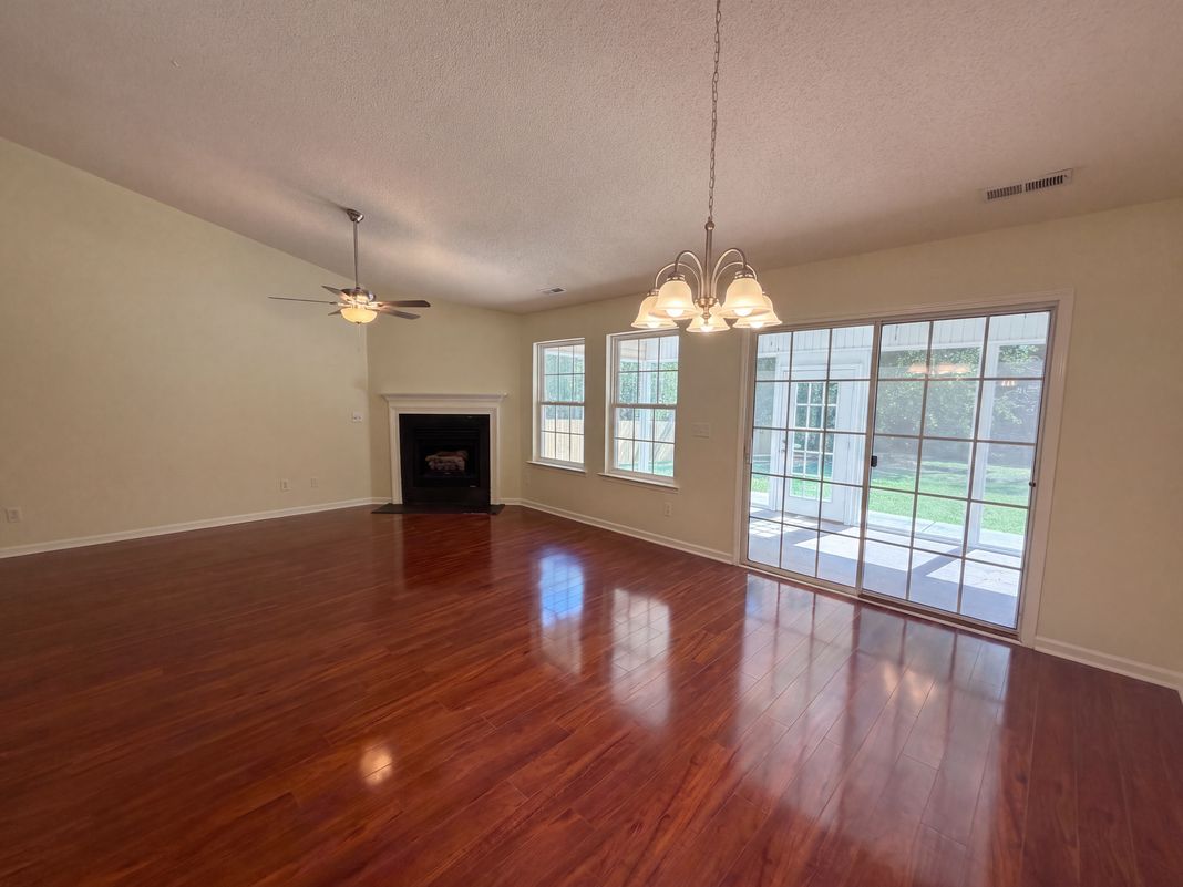 Property photo 3 of 5512 Spindlewood Ct