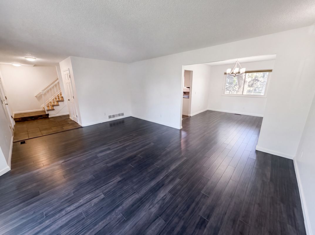Property photo 3 of 20890 E Sussex Ct